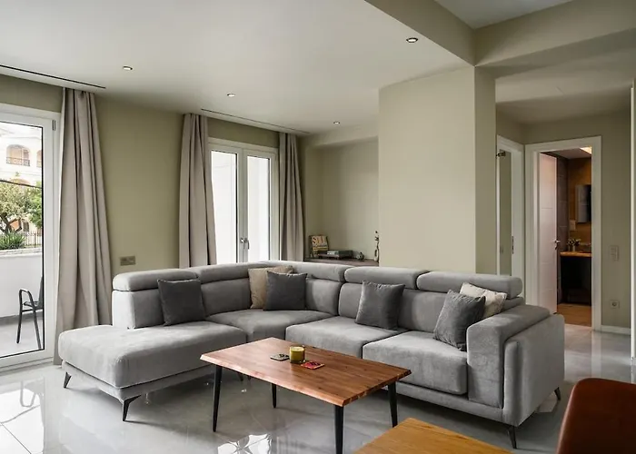 Comme A La Maison