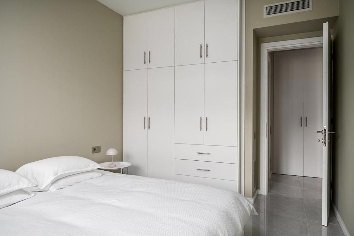 Comme A La Maison Apartment *